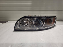 Laden Sie das Bild in den Galerie-Viewer, Frontscheinwerfer Volvo S40 31265698 Xenon Links Scheinwerfer Headlight SCH3096448172im