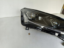 Laden Sie das Bild in den Galerie-Viewer, Frontscheinwerfer Skoda Enyaq 5LB941016H Full LED Rechts Scheinwerfer Headlight