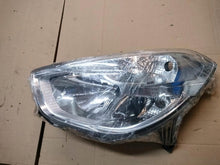 Laden Sie das Bild in den Galerie-Viewer, Frontscheinwerfer Dacia Dokker 260607950R Links Scheinwerfer Headlight