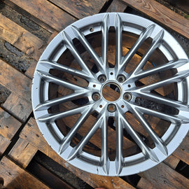 1x Alufelge 19 Zoll 8.5