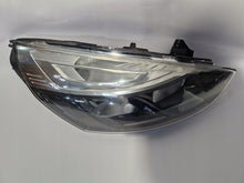 Laden Sie das Bild in den Galerie-Viewer, Frontscheinwerfer Renault Clio IV 260102104R Rechts Scheinwerfer Headlight SCH7700060541cm