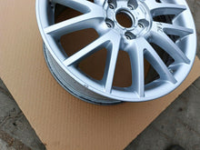 Laden Sie das Bild in den Galerie-Viewer, 1x Alufelge 17 Zoll 7.0" 5x112 54ET Glanz Silber 1K0601025DE VW Passat Golf I FEL1835332151gl