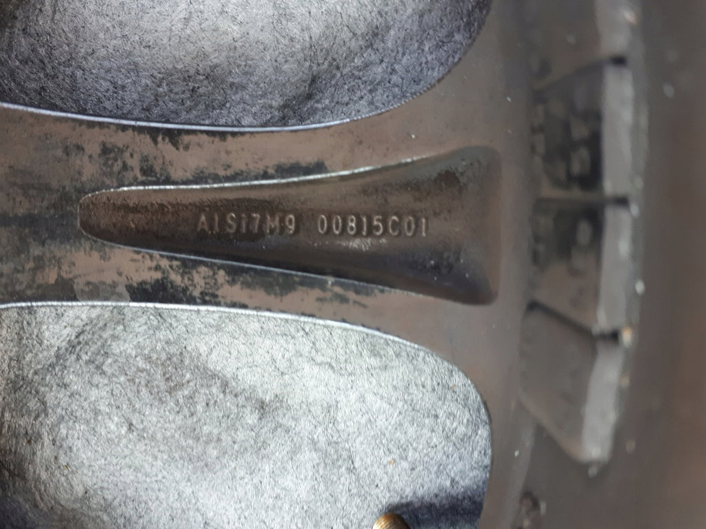 1x Alufelge 15 Zoll 5.0" 4x100 32ET 403005659R A4534011301 Renault Twingo Iii