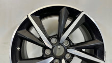 Load image into Gallery viewer, 1x Alufelge 17 Zoll 7.0&quot; 5x114.3 50ET Glanz Schwarz PW457-02001 Toyota Rim Wheel