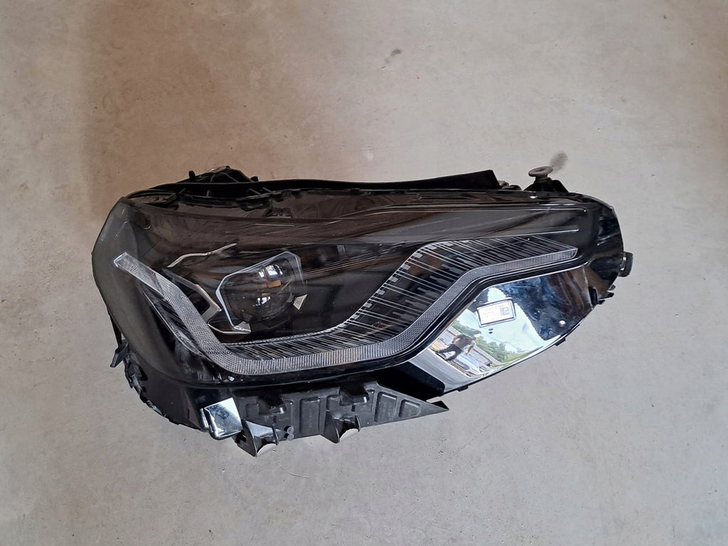 Frontscheinwerfer BMW 2 G42 8083639 8083636 LED Ein Stück (Rechts oder Links) SCH9546109317if