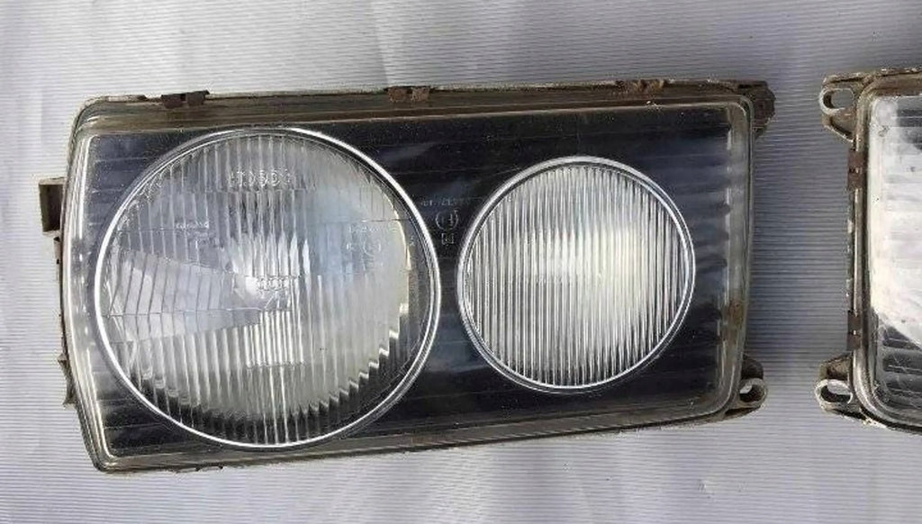 Frontscheinwerfer Mercedes-Benz W123 11768300 Vorderseite Scheinwerfer Headlight