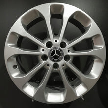 Load image into Gallery viewer, 4x Alufelge 17 Zoll 6.5" 5x112 38ET Glanz Silber A1564011700 Mercedes-Benz X156 FEL4541896400fh