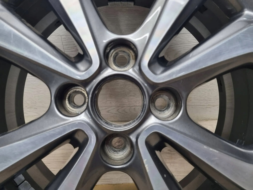 1x Alufelge 15 Zoll 6.0" 4x100 47ET Glanz Grau 52910C8800 Hyundai I10 Mg FEL4645956473km