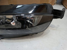 Laden Sie das Bild in den Galerie-Viewer, Frontscheinwerfer Citroën C4 Picasso II 9675974880 Rechts Scheinwerfer Headlight SCH8300923672it