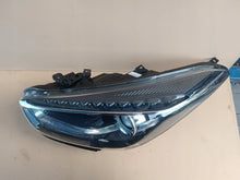 Laden Sie das Bild in den Galerie-Viewer, Frontscheinwerfer Hyundai I40 921013Z530 LED Links Scheinwerfer Headlight