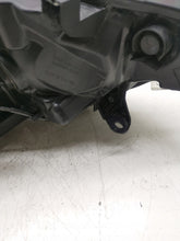 Laden Sie das Bild in den Galerie-Viewer, Frontscheinwerfer Toyota 4 IV LED Links Scheinwerfer Headlight