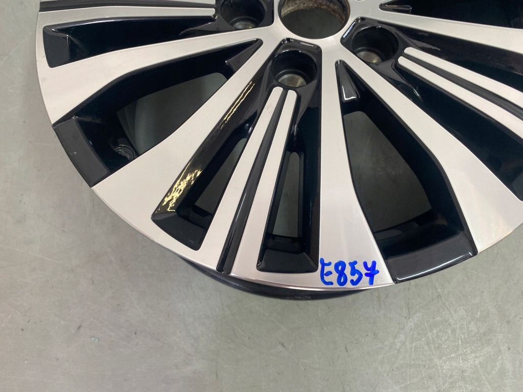 1x Alufelge 16 Zoll 6.5" 5x114.3 44ET 403003206R Renault Zoe Rim Wheel FEL2926841794nn