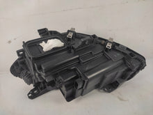 Laden Sie das Bild in den Galerie-Viewer, Frontscheinwerfer Mercedes-Benz W246 A2469062801 LED Rechts Headlight SCH4950638300mn