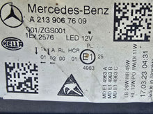 Laden Sie das Bild in den Galerie-Viewer, Frontscheinwerfer Mercedes-Benz W213 A2139067609 Full LED Rechts Headlight SCH1853048410th