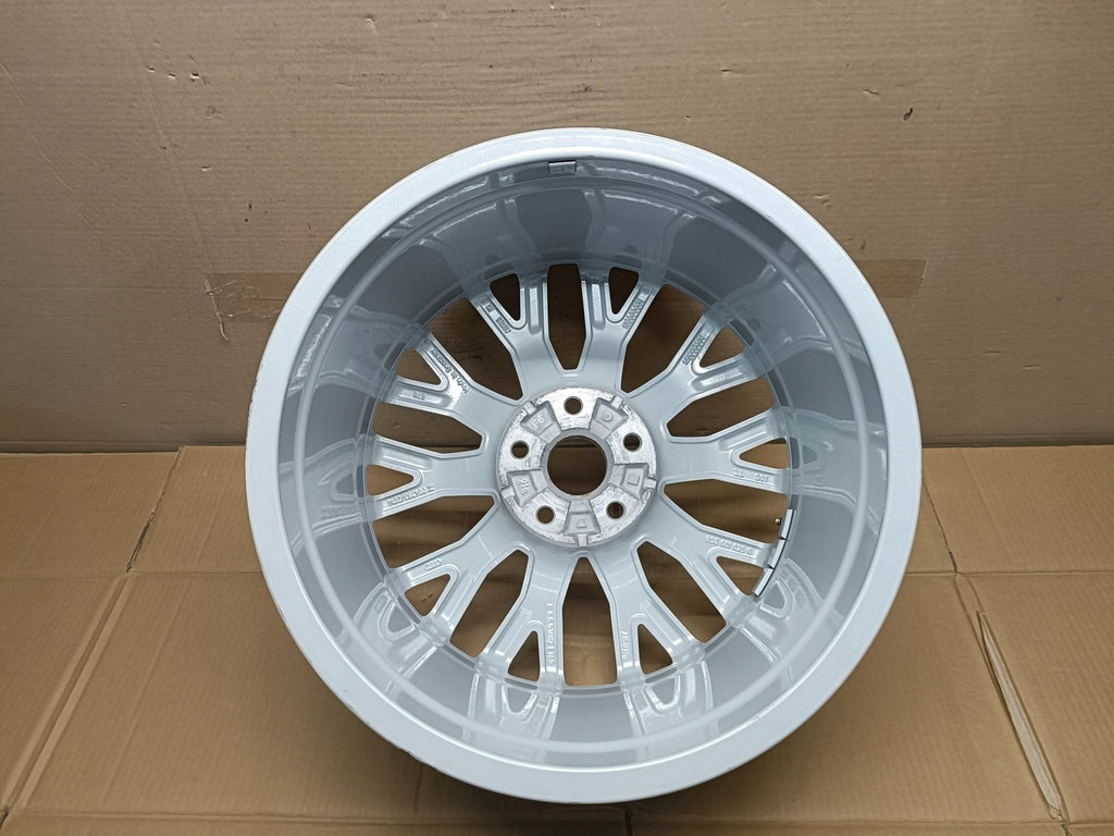 1x Alufelge 18 Zoll 8.5" 5x112 50ET Glanz Silber 8S0601025G Audi Tt Rim Wheel