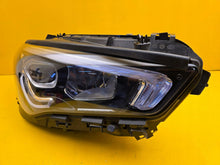 Laden Sie das Bild in den Galerie-Viewer, Frontscheinwerfer Mercedes-Benz Cla A1189062600 LED Rechts Headlight SCH7461935423zr