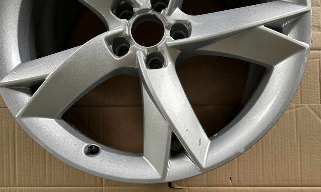 1x Alufelge 19 Zoll 8.5" 5x112 32ET Glanz Silber 8T0601025F Audi A4 B8 Rim Wheel FEL2675640949js