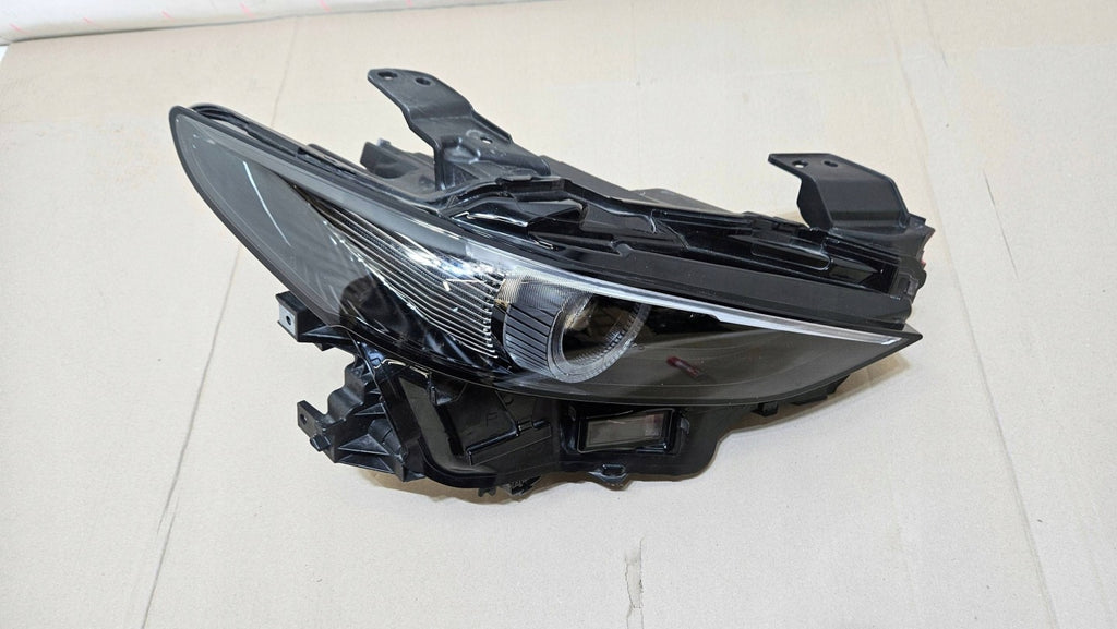 Frontscheinwerfer Mazda III BCJH-51030 Rechts Scheinwerfer Headlight SCH9826570804bv