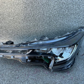 Frontscheinwerfer Toyota Corolla 81150-02S60 Links Scheinwerfer Headlight SCH5129043297gf