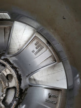 Load image into Gallery viewer, 1x Alufelge 16 Zoll 6.5&quot; 4x108 20ET Glanz Silber 9678398177 Peugeot 2008