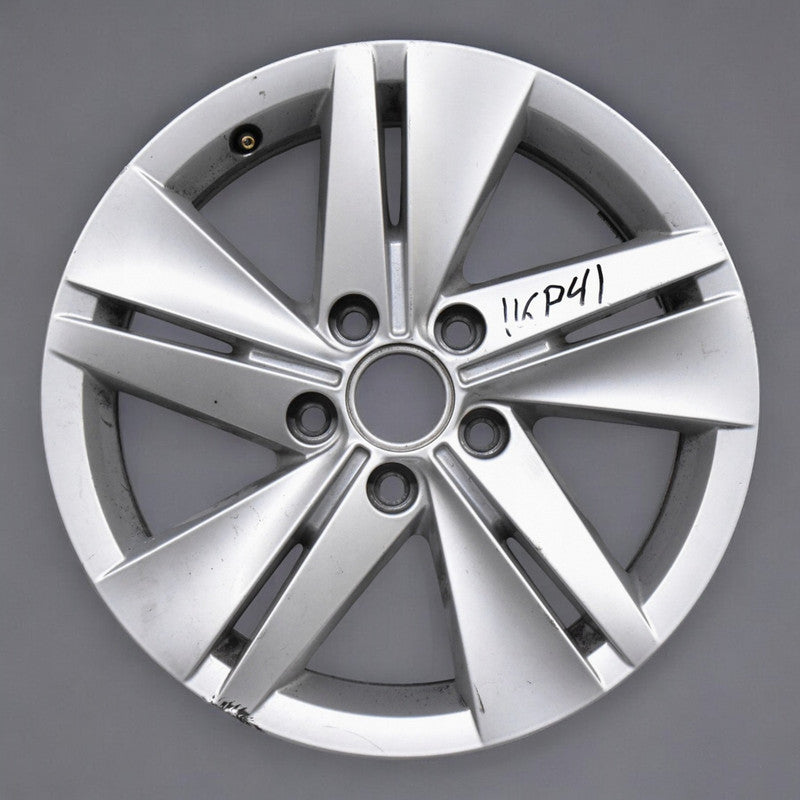 1x Alufelge 16 Zoll 7.0" 5x112 48ET Glanz Silber 5H0601025 VW Golf Rim Wheel