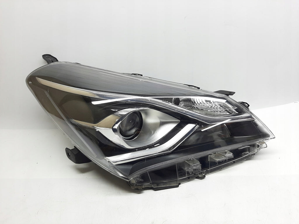Frontscheinwerfer Toyota Yaris Rechts Scheinwerfer Headlight