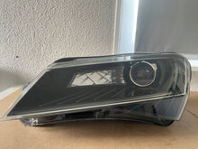 Laden Sie das Bild in den Galerie-Viewer, Frontscheinwerfer Skoda Superb III 3V1941017B LED Links Scheinwerfer Headlight
