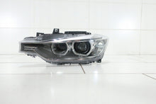Laden Sie das Bild in den Galerie-Viewer, Frontscheinwerfer BMW 3 F30 F31 7259525 Xenon Links Scheinwerfer Headlight SCH8334294635ow
