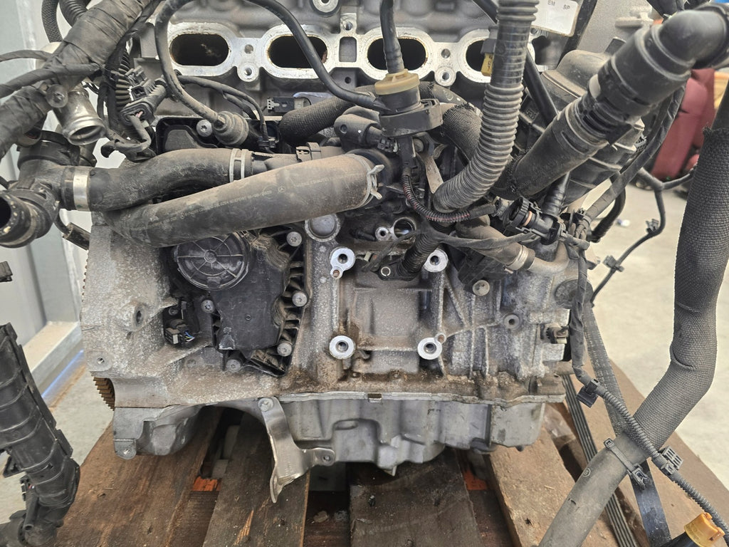 Motor Mercedes-Benz Gla H247 247 2020 Benzin Engine Unkomplett