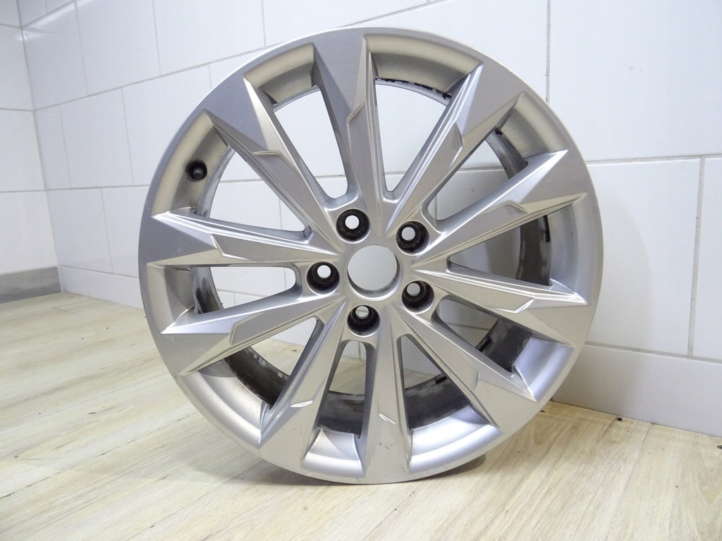 1x Alufelge 18 Zoll 7.0" 5x112 43ET Glanz Silber 83A601025G Audi Q3 Rim Wheel