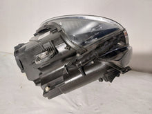Laden Sie das Bild in den Galerie-Viewer, Frontscheinwerfer Mini Countryman R60 9808249-06 Bi-Xenon Links Headlight