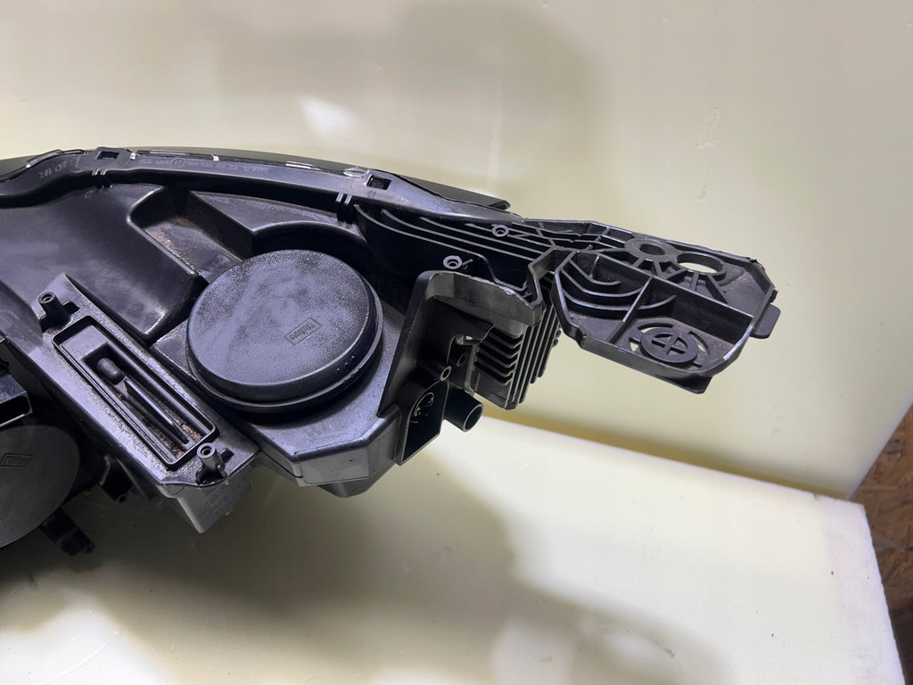 Frontscheinwerfer Peugeot 5008 1616878080 9810478180 Rechts Headlight SCH1508495292jr