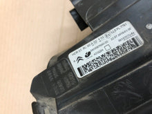 Load image into Gallery viewer, Frontscheinwerfer Citroën Jumpy III 9808567680 Rechts Scheinwerfer Headlight