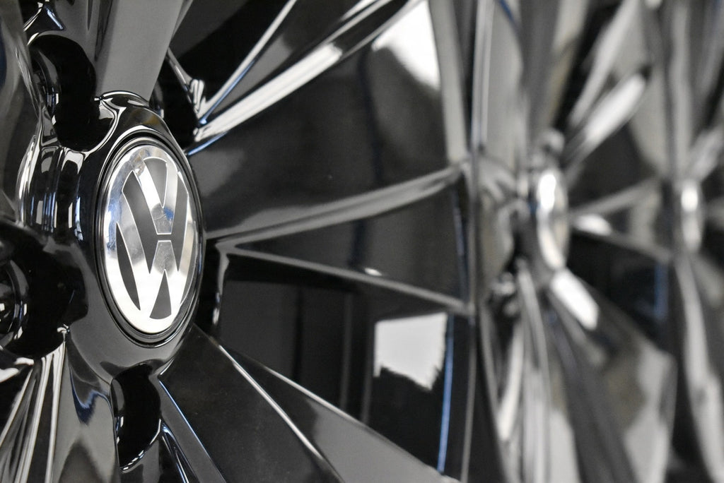 4x Alufelge 18 Zoll 8.0" 5x112 48ET Glanz Schwarz 5C0601025AK VW Beetle