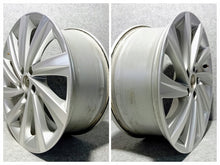 Load image into Gallery viewer, 1x Alufelge 18 Zoll 7.5" 5x112 48ET Glanz Silber 5E3601025 Skoda Octavia Iv FEL5442685057ik
