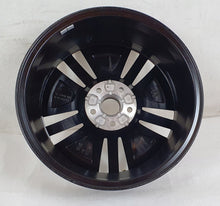 Load image into Gallery viewer, 1x Alufelge 17 Zoll 7.0&quot; 5x112 40ET 3G0601025AM VW Passat B7 Touran Rim Wheel