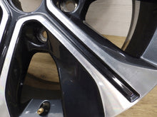 Load image into Gallery viewer, 1x Alufelge 17 Zoll 6.5&quot; 5x114.3 45ET N867018 Nissan Pulsar Rim Wheel