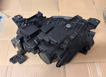 Laden Sie das Bild in den Galerie-Viewer, Frontscheinwerfer Opel Mokka 9834007980 Rechts Scheinwerfer Headlight SCH6712092310fi