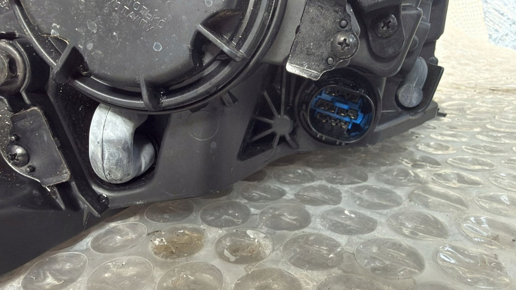 Frontscheinwerfer Kia Picanto Rechts Scheinwerfer Headlight SCH3654060706mg