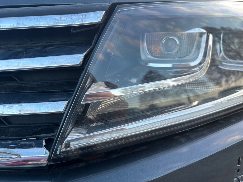 Frontscheinwerfer VW Touareg Links Scheinwerfer Headlight