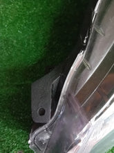 Load image into Gallery viewer, Frontscheinwerfer Toyota Yaris LED Links Scheinwerfer Headlight SCH5359523193nx