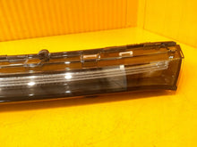 Laden Sie das Bild in den Galerie-Viewer, Frontscheinwerfer Mercedes-Benz Eqs A2979064603 LE20D6454 Rechts oder Links SCH6136507881jd