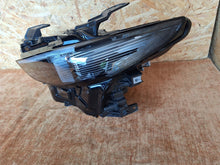Laden Sie das Bild in den Galerie-Viewer, Frontscheinwerfer Mazda 3 BCJH-51040 LED Links Scheinwerfer Headlight