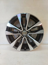 Load image into Gallery viewer, 1x Alufelge 17 Zoll 7.0&quot; 5x112 44 5ET A2064017400 Mercedes-Benz W206 Rim Wheel