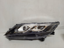 Laden Sie das Bild in den Galerie-Viewer, Frontscheinwerfer Mitsubishi Eclipse Cross I LED Links Scheinwerfer Headlight SCH4163924928ho