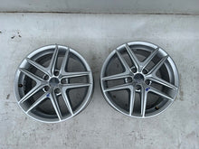 Load image into Gallery viewer, 1x Alufelge 17 Zoll 6.5" 5x112 28ET Glanz Silber 8W9601025 Audi A4 B9 Rim Wheel FEL2054998634zg