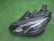 Laden Sie das Bild in den Galerie-Viewer, Frontscheinwerfer Mercedes-Benz W213 A2139067706KZ LED Links Headlight SCH4894293528sk