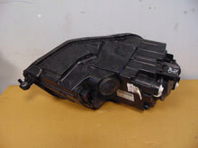 Load image into Gallery viewer, Frontscheinwerfer VW Caddy III 2K1941015 Links Scheinwerfer Headlight SCH5226829326qs