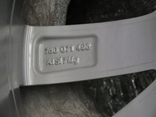 Load image into Gallery viewer, 1x Alufelge 18 Zoll 8.0&quot; 5x112 25ET Glanz Silber 760071498 VW Touareg Rim Wheel