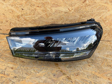 Laden Sie das Bild in den Galerie-Viewer, Frontscheinwerfer Skoda Fabia IV 6VB941015 LED Links Scheinwerfer Headlight SCH6559788142cj